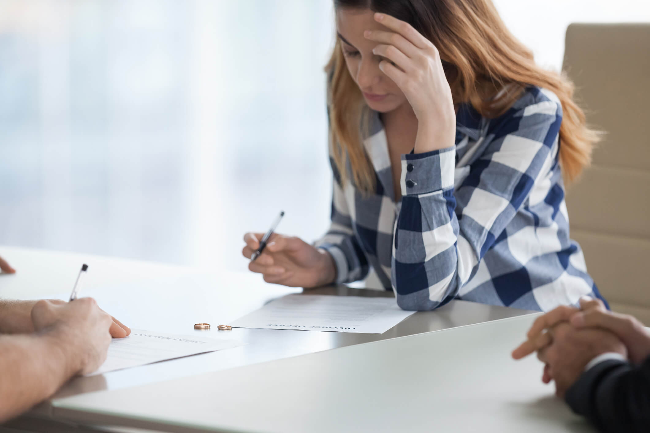 A woman receives trusted divorce legal advice from PRO LAW GROUP in Las Vegas, NV